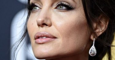 pantofii preferati de angelina jolie