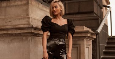 tinute de Revelion cu pantaloni