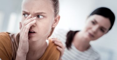 ranile din copilarie cauzate de relatia cu mama