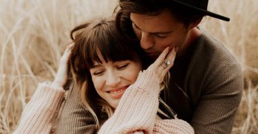 cum iti arati dragostea