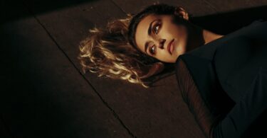 oameni care iti fura fericirea