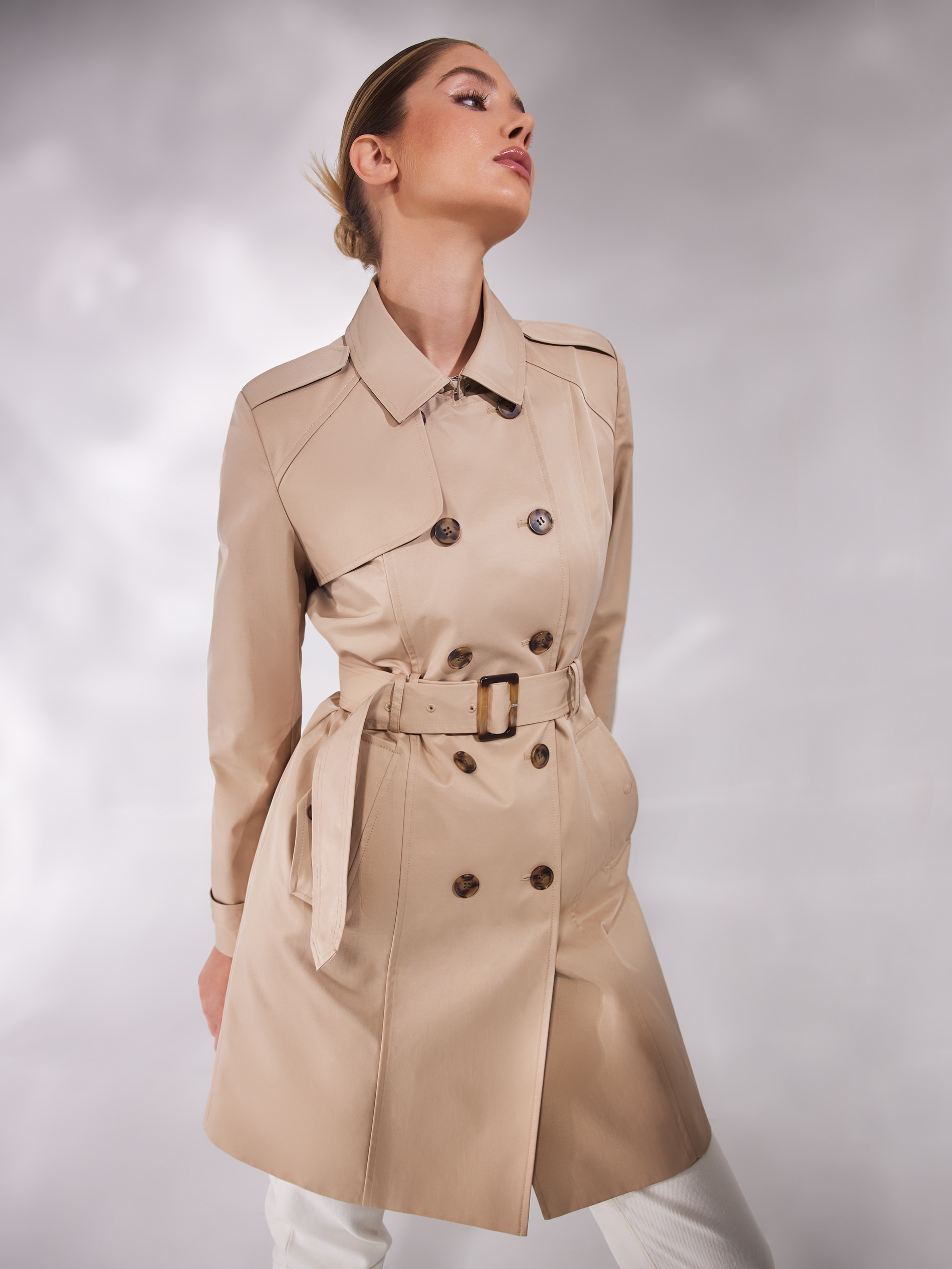 Trench clasic
