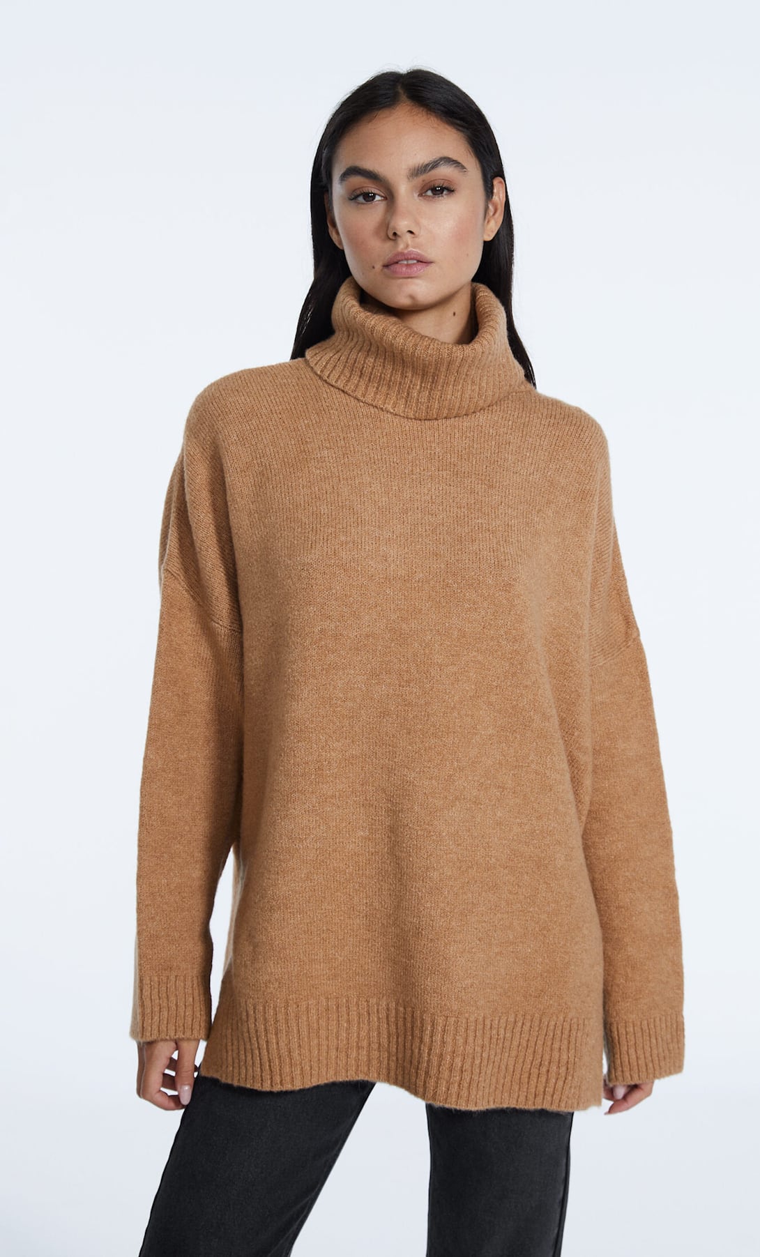 Pulover-tricotat-pentru-trendul-puloverului-legat-in-talie